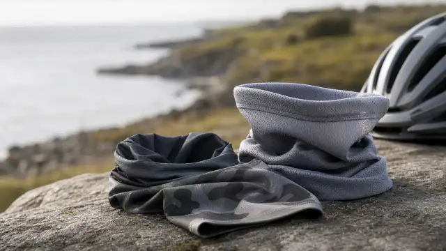 Halsedisser og hjelmhuer